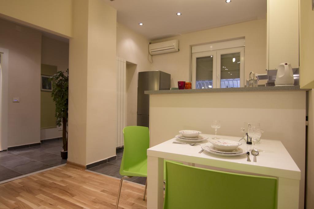 Apartment Forest Beograd Rom bilde